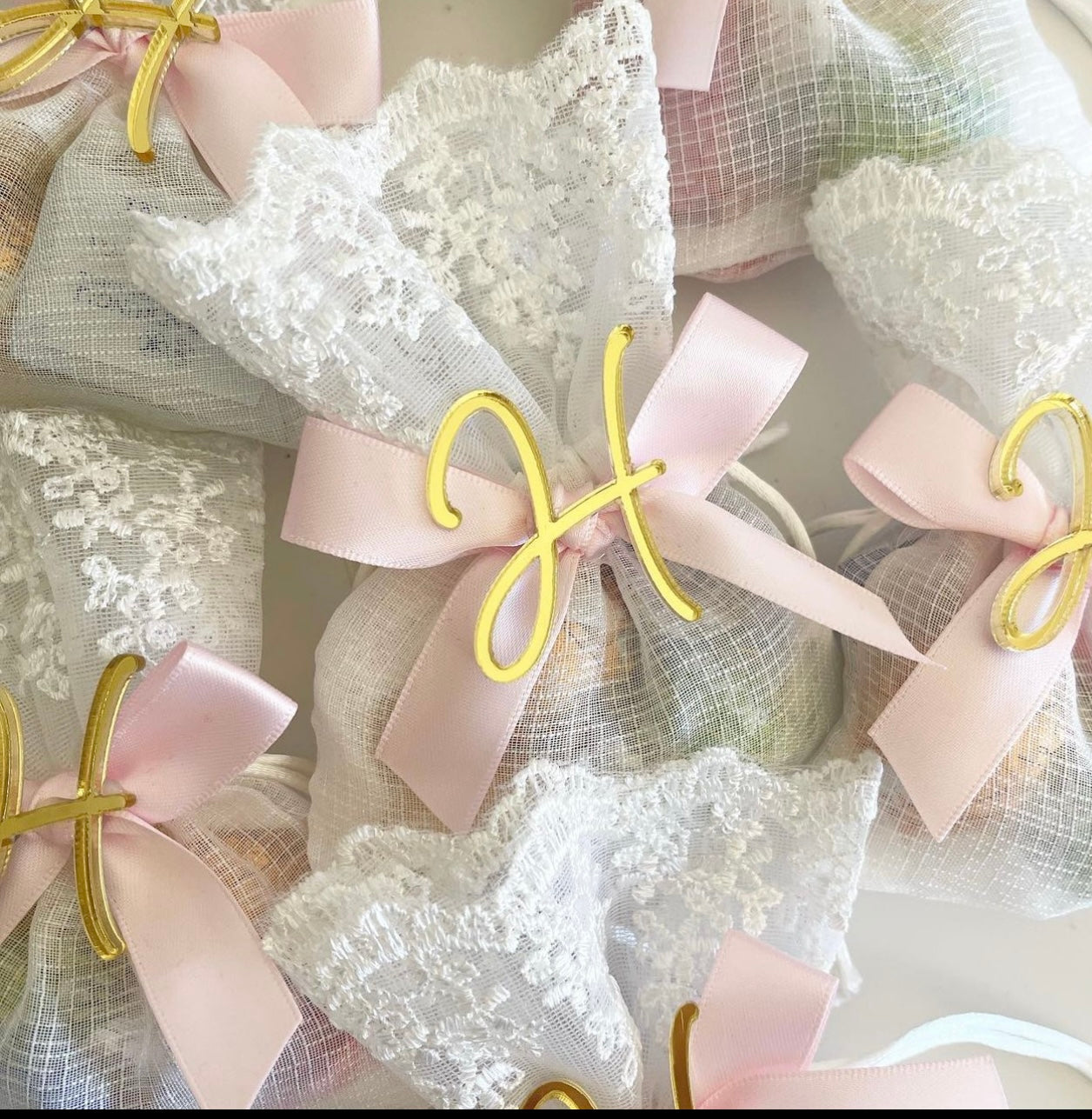 LACE FAVOUR BAGS