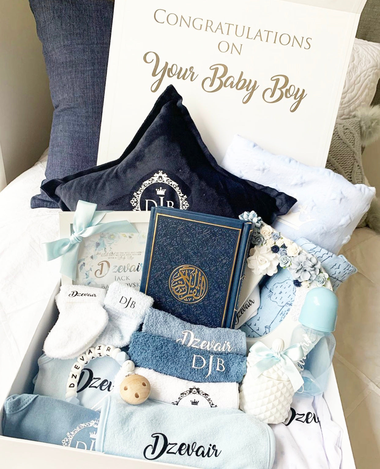 DELUXE BABY GIFT